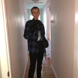 Meet your Posher, Seth